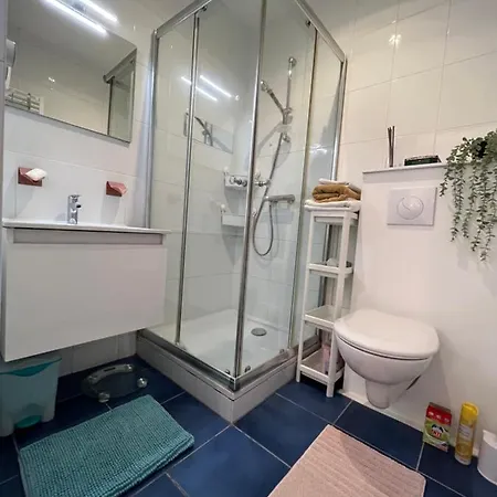 Superbe 2p Proche Centre Avec Nouvelle Literie Et Parking Gratuit Dans La Rue * 스트라스부르